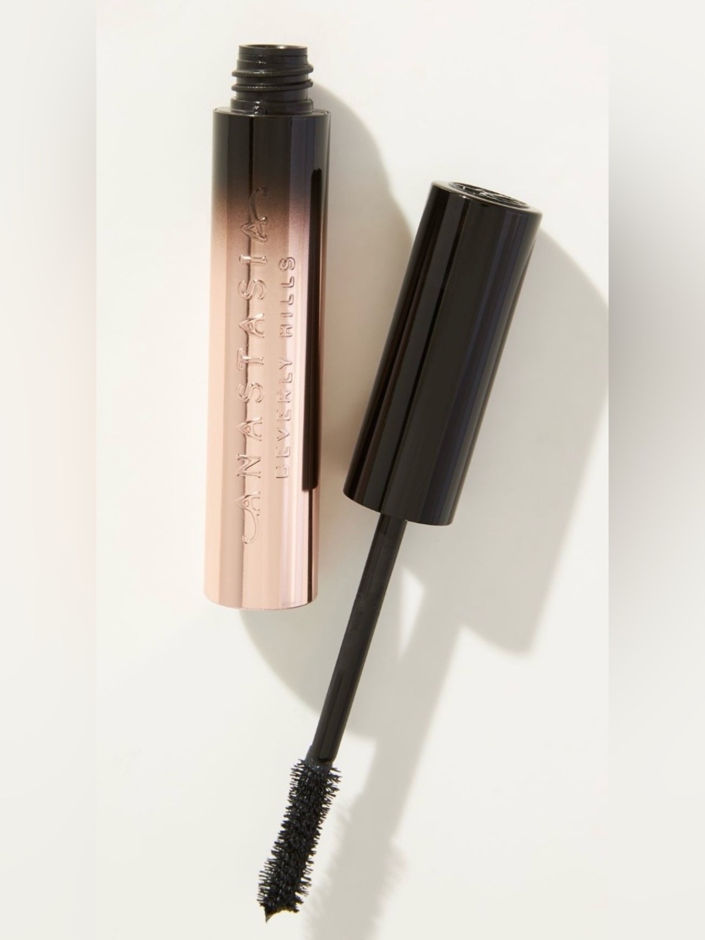 Anastasia Beverly Hills Lash Brag Volumizing Mascara — Black nib